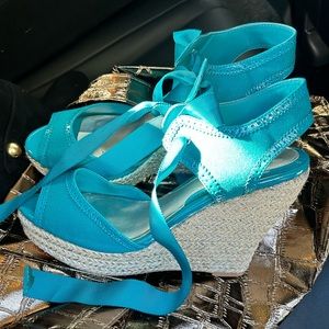 White House Black Mark Wedges Turquoise